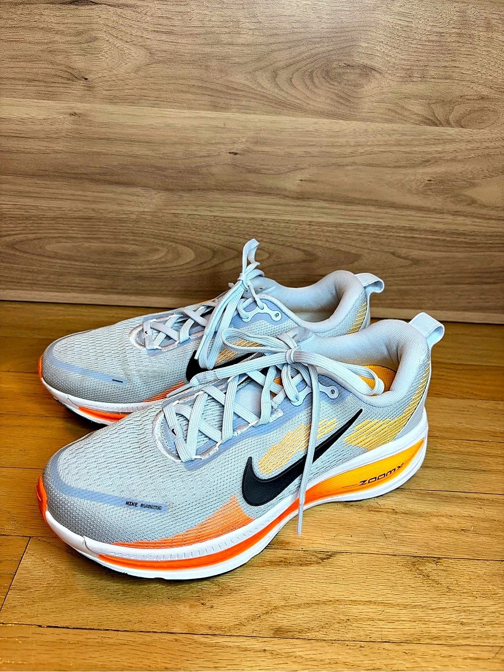 Nike Vomero 18 Men's Sneakers - Size 9